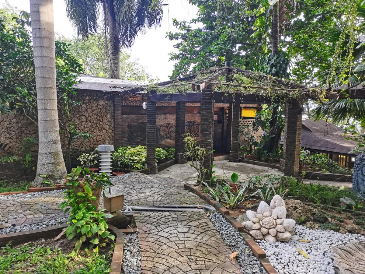 Chema'S By The Sea Hotel Samal Buitenkant foto