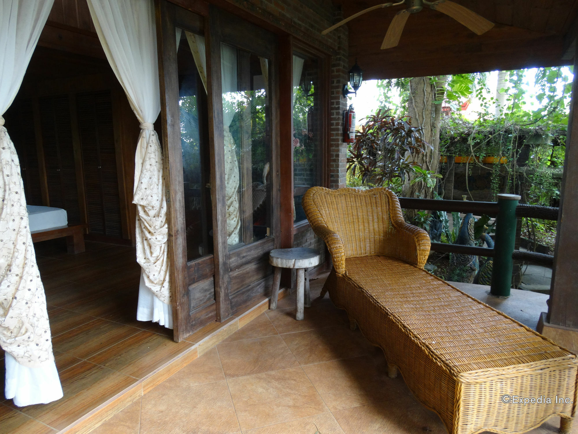 Chema'S By The Sea Hotel Samal Buitenkant foto